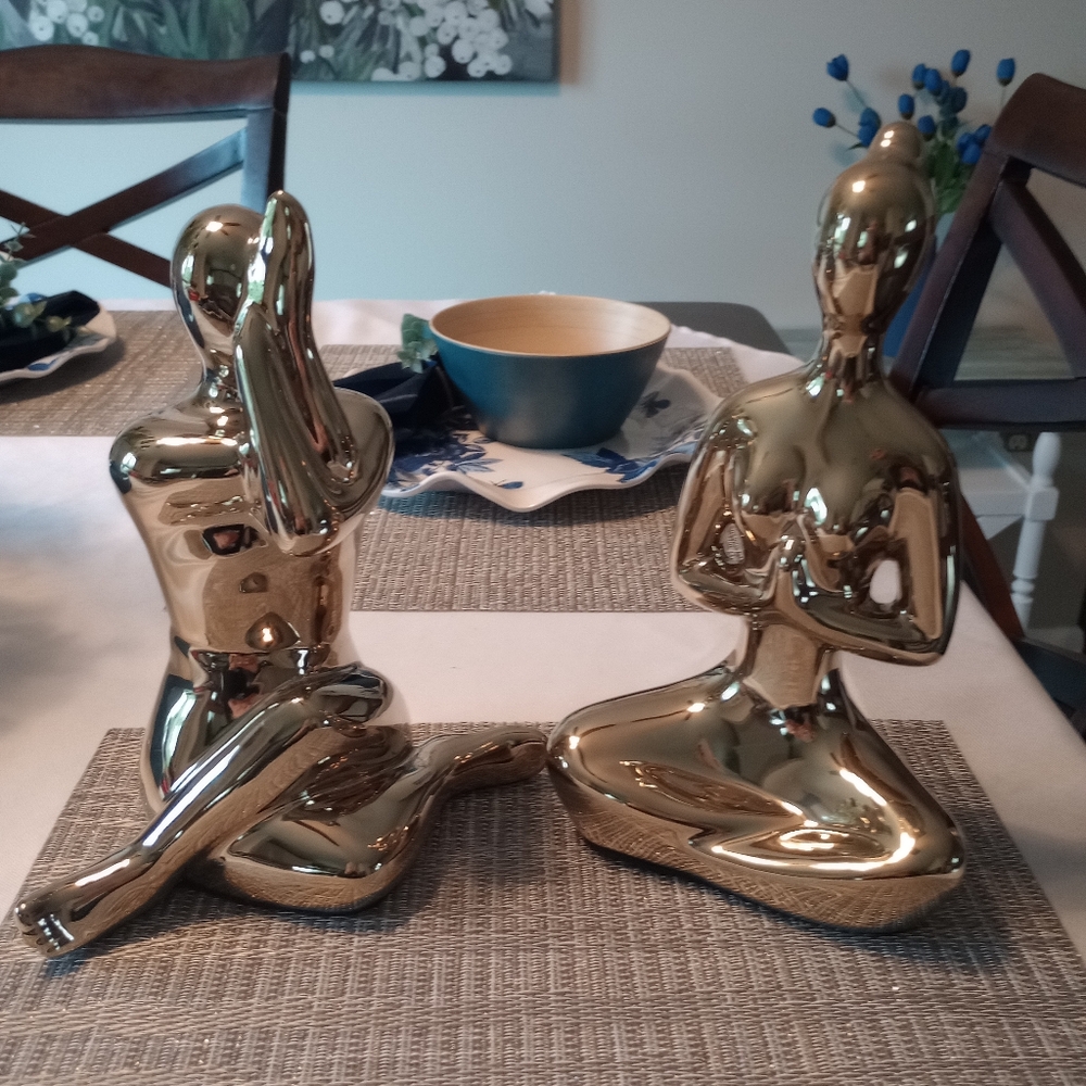 NWOT Gold Tone Yoga Figurine Set - Elegant Home Accents
